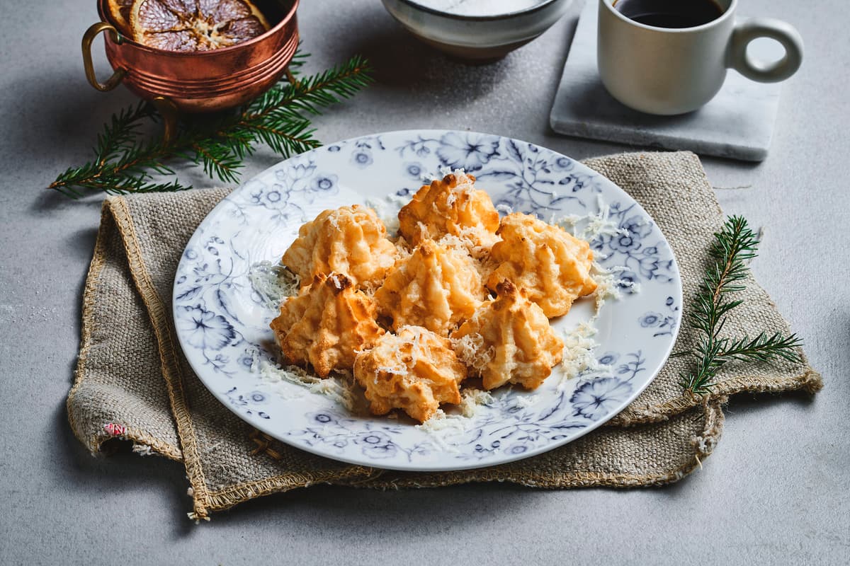 Coconut Macaroons