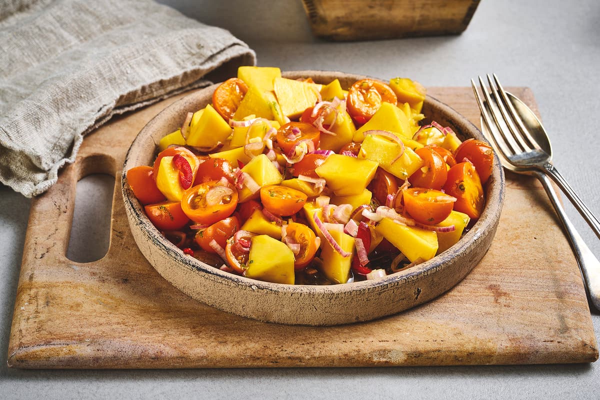 Mango Salsa with Lime and Cilantro