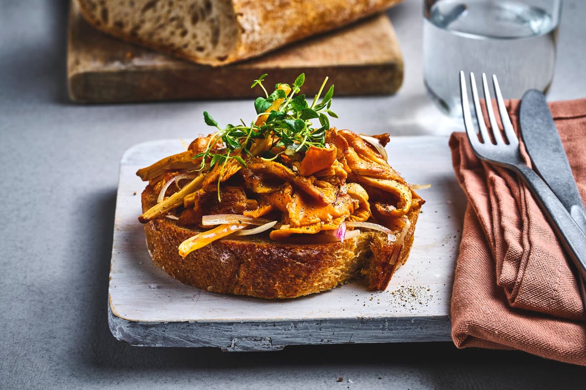 Toast with Butter Fried Chanterelles