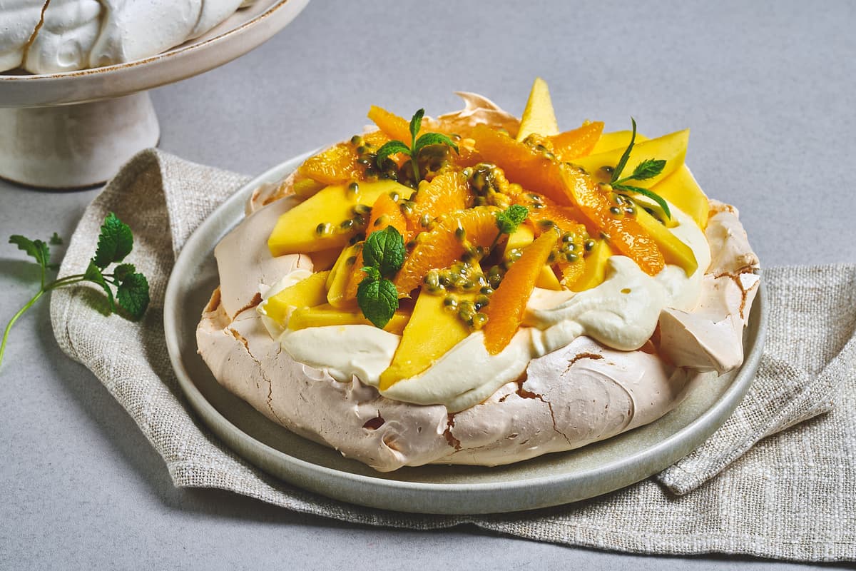 Pavlova with Tropical Fruits