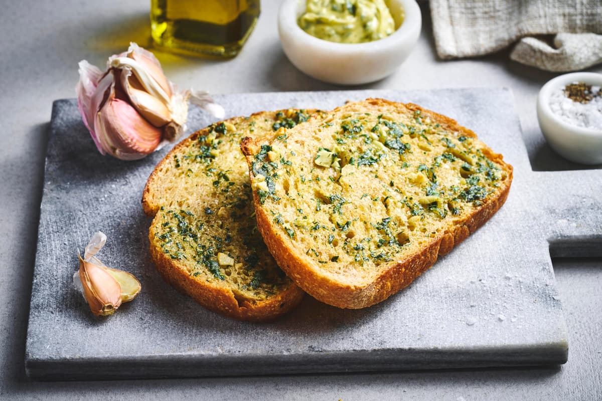 Easy Garlic Bread