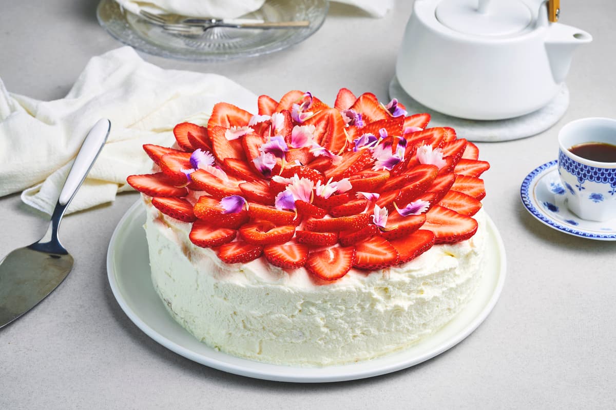 Norwegian Cream Cake